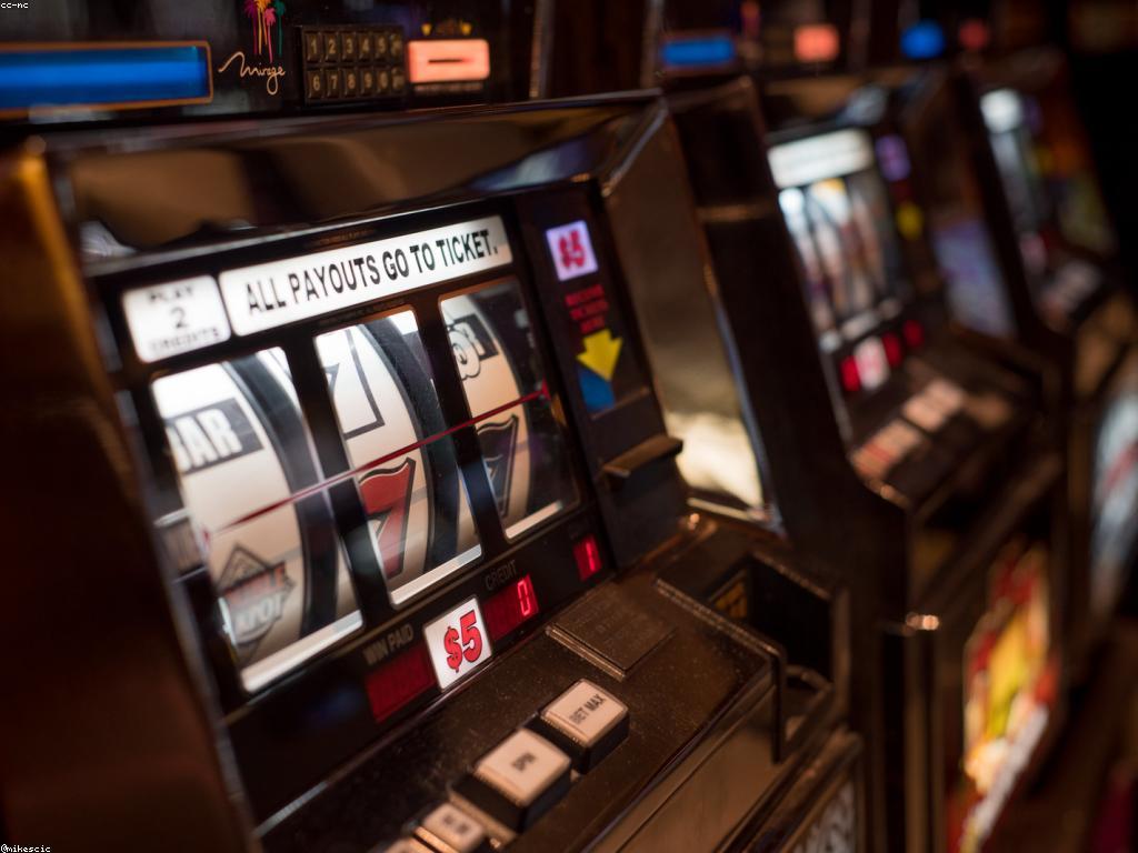 ការយល់ដឹងអំពីការលេងស្លុត