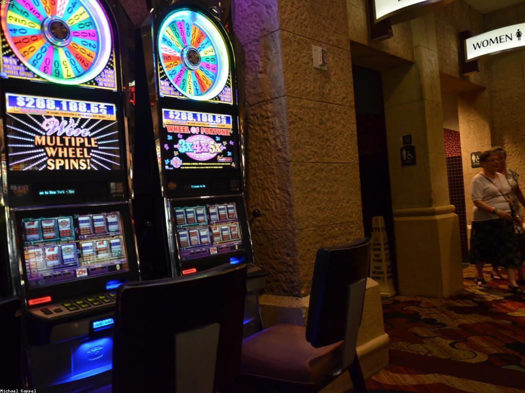 ភាពសំខាន់នៃគ្រឿងម៉ាស៊ីនស្លុតក្នុងវិស័យកម្សាន្ត