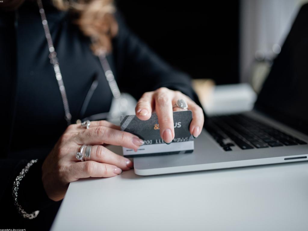 យុទ្ធសាស្ត្រការទូទាត់សម្រាប់អាជីវកម្មអេឡិចត្រូនិក